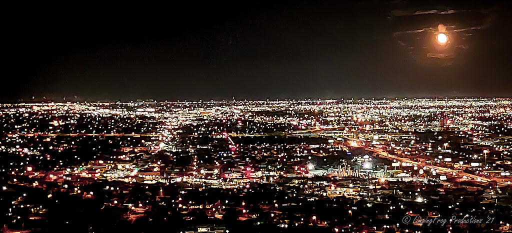 El Paso, Texas at night